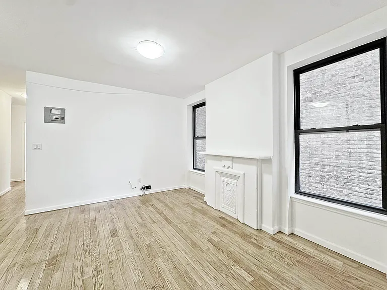 170 W 123rd St #B1 — Photo 6