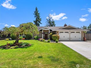 17111 NE 5th St, Bellevue, WA