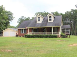 7541 Westpoint Rd, West Point, GA 31833