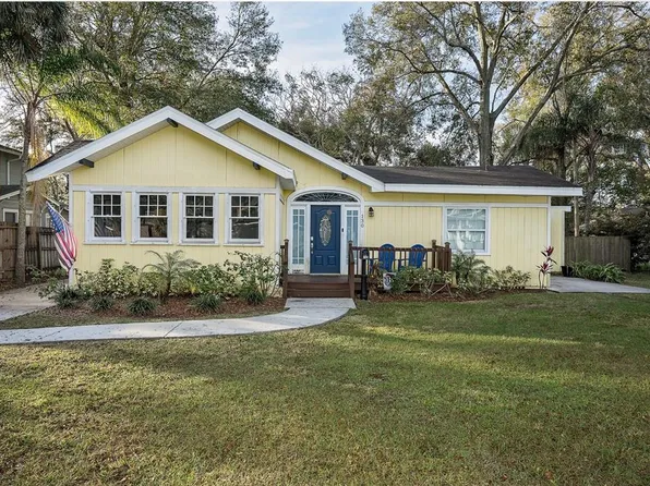 130 Young Pl, Lakeland, FL 33803