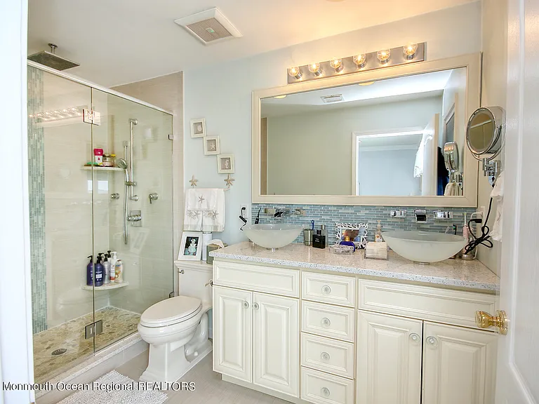 207 Ceylon Ave — Photo 21