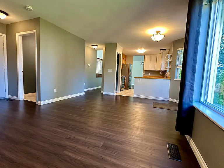 760 Hunt Cir — Photo 12