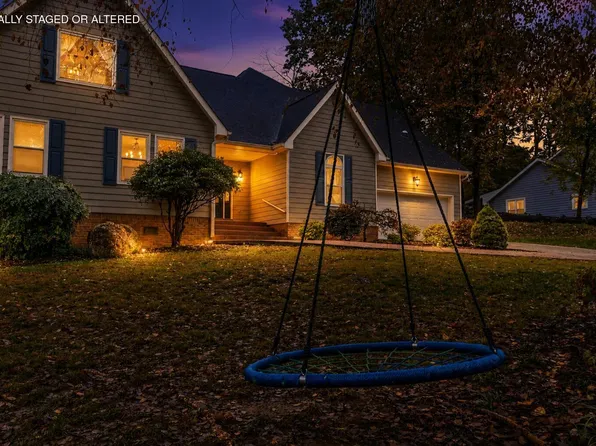 9100 Tennga Ln, Chattanooga, TN 37421
