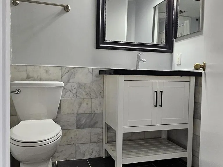 400 Scotia Dr #203 — Photo 35