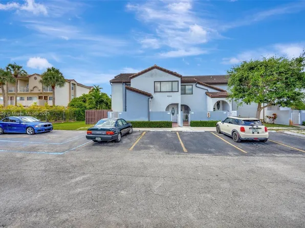 9033 SW 123rd Ct APT 101, Miami, FL 33186