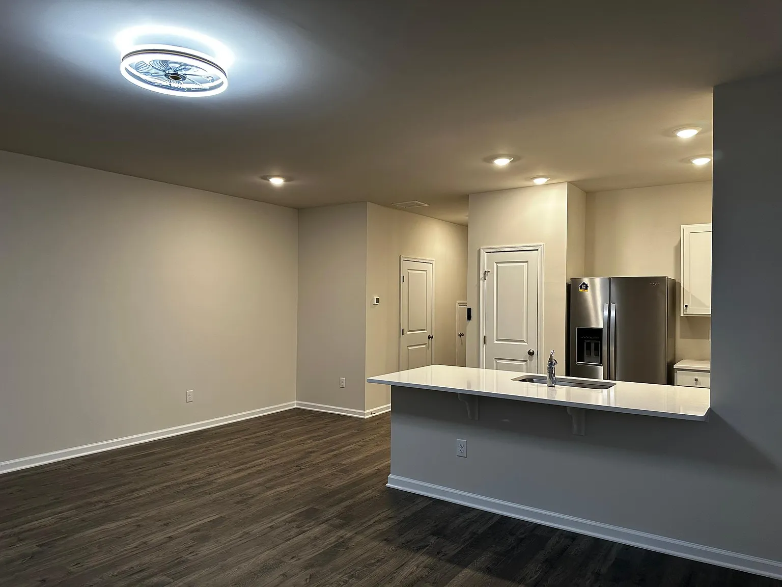 356 Mazzeo Dr — Photo 2