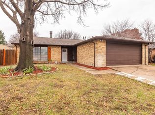 3518 Brookhurst Ln, Arlington, TX 76014