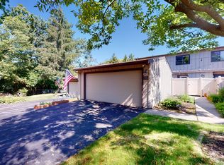 1146 Florimond Dr, Elgin, IL 60123