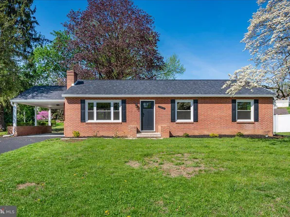 13616 Royal Rd, Hagerstown, MD 21742