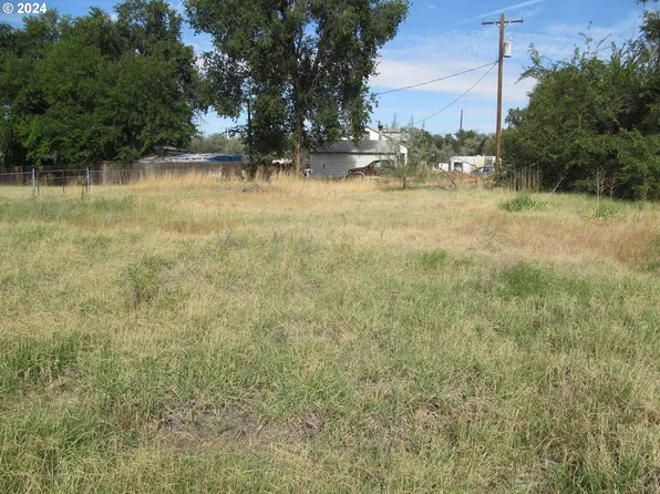 0 Umatilla St, Umatilla, OR 97882