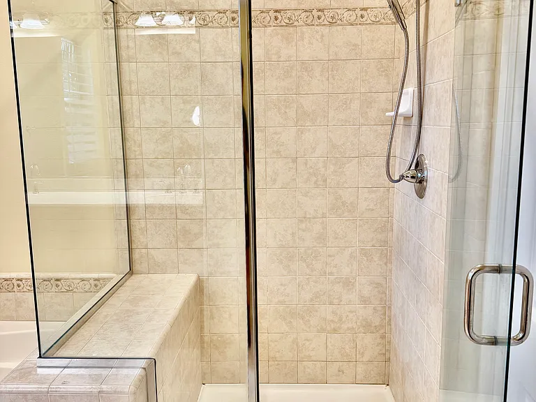2903 W Edinger Ave — Photo 14