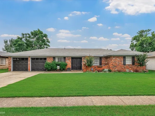 9606 Village Green Dr, Shreveport, LA 71115