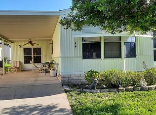 44 Eden Dr, Fruitland Park, FL 34731