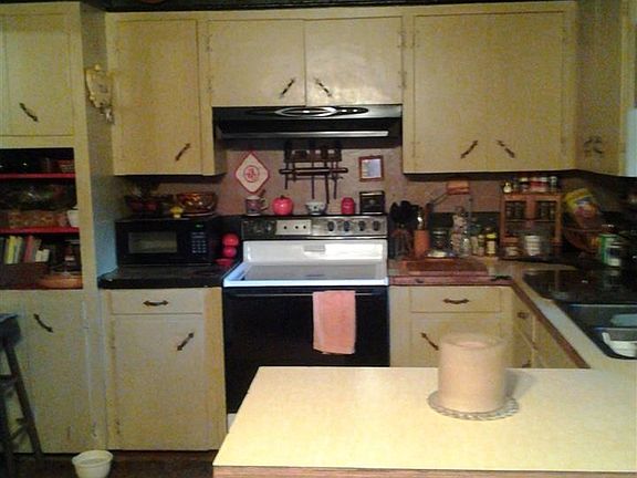 4th image of 131 Lynette Dr