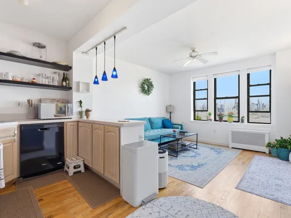 883 Boulevard East Suite 1F, Weehawken, NJ 07086