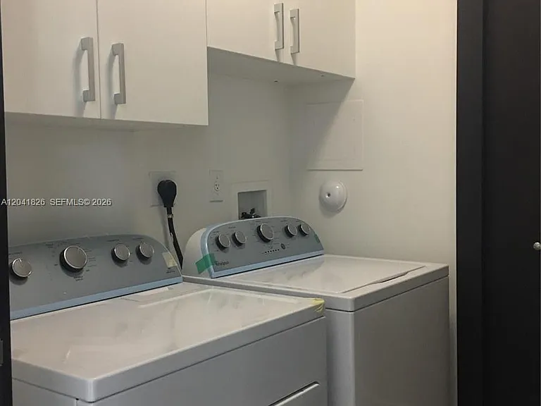 3405 NW 82nd Ct — Photo 16
