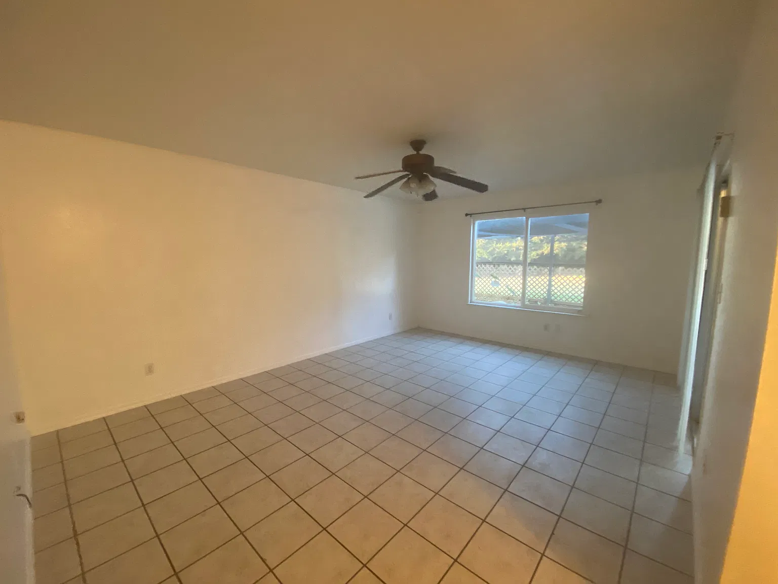 4 bed, 1543 sqft, $2,400 — Photo 3