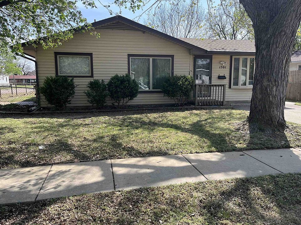 1st image of 1501 W Lotus St