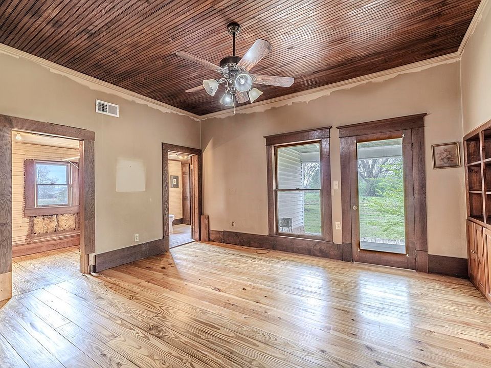 22nd image of this home