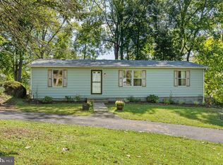1026 Magazine Rd, Green Lane, PA 18054