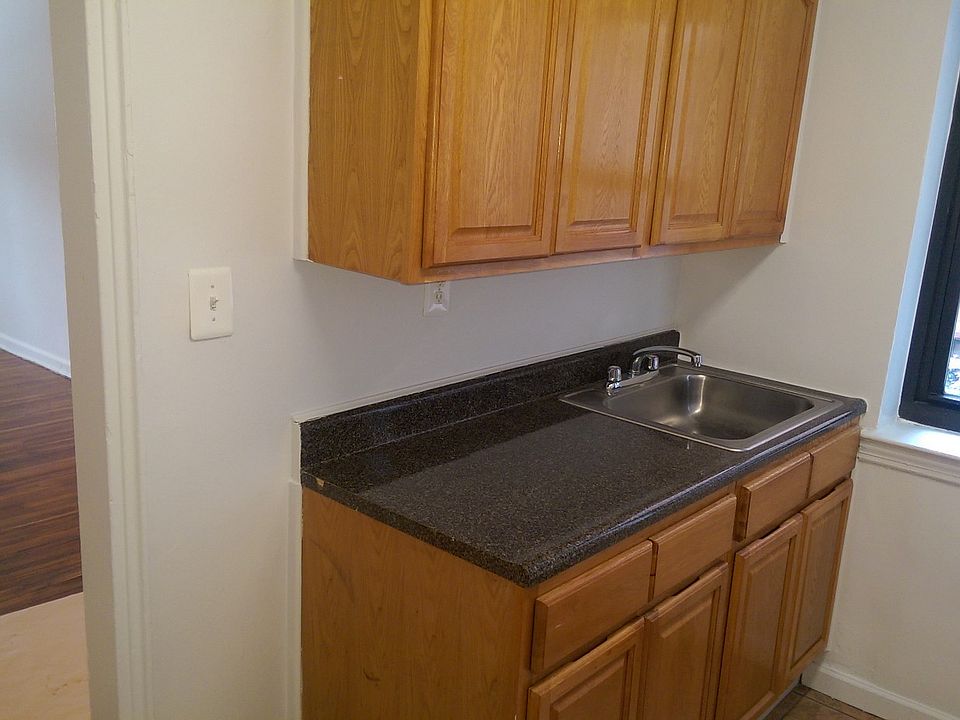1st image of 6215 Woodhaven Blvd #1A