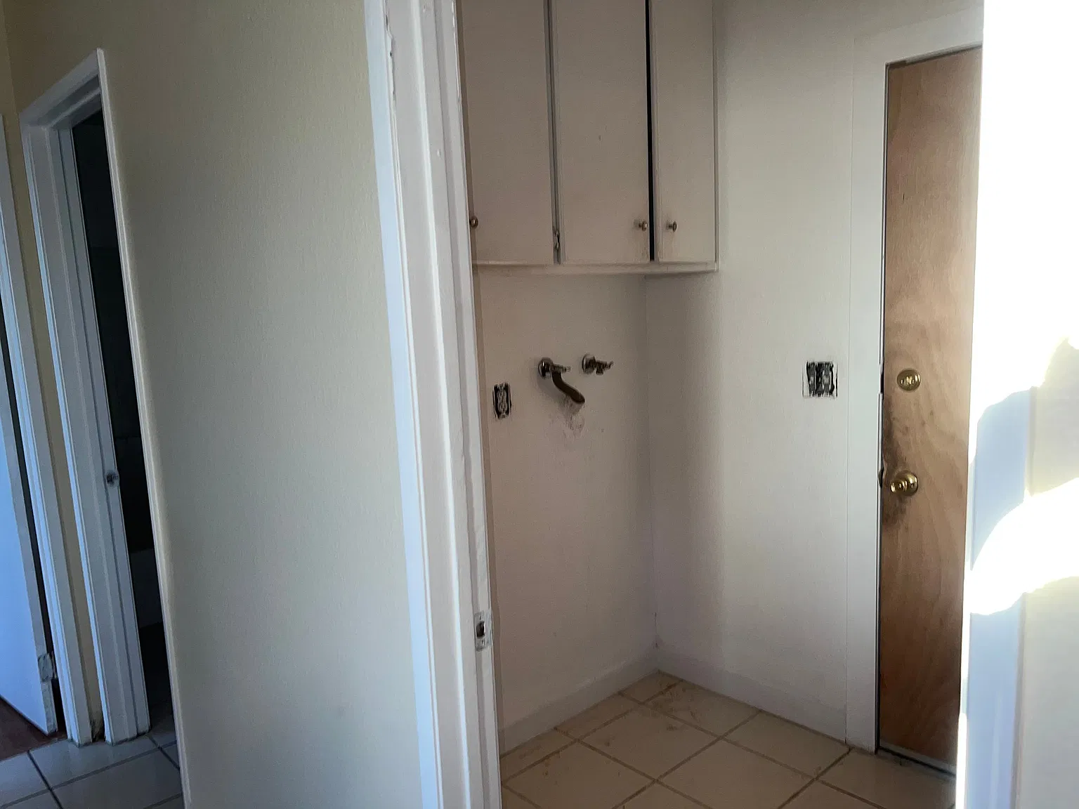39505 Hawthorne St — Photo 3