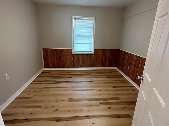 3rd image of 749 N Planters St