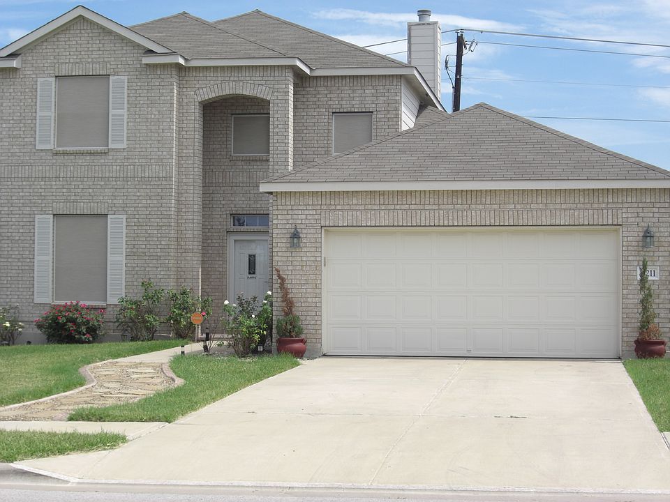 1st image of 4211 Auburn Dr