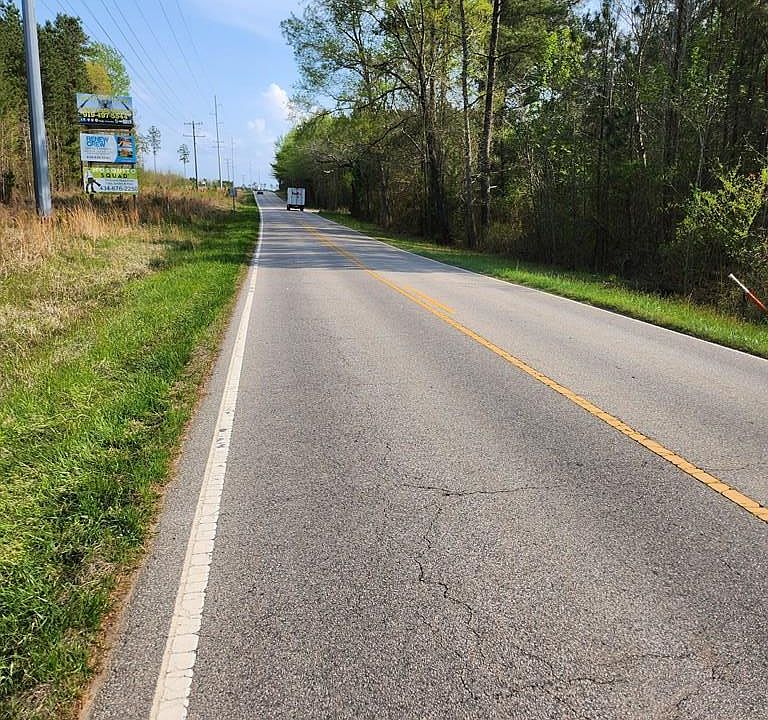 2nd image of 215 Elams Rd