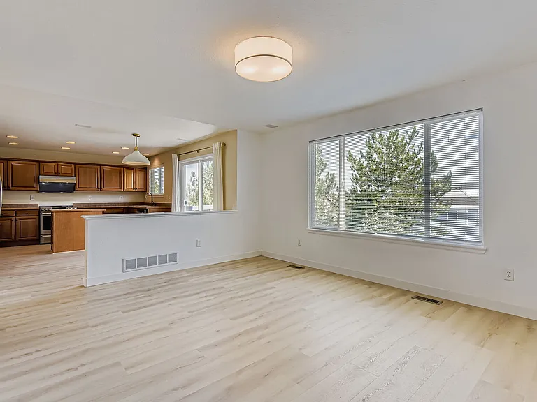 3712 Castle Peak Ave — Photo 10