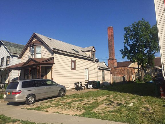 3rd image of 231 Massachusetts Ave