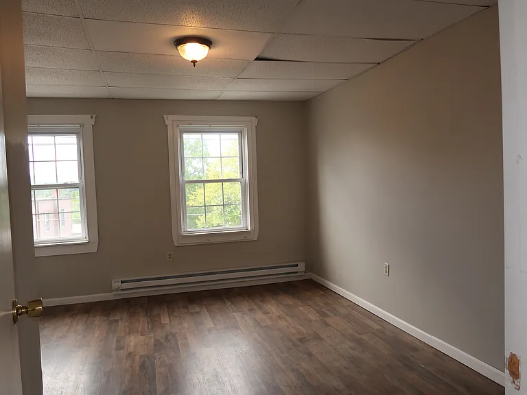 2037 Mahantongo St #2 — Photo 12