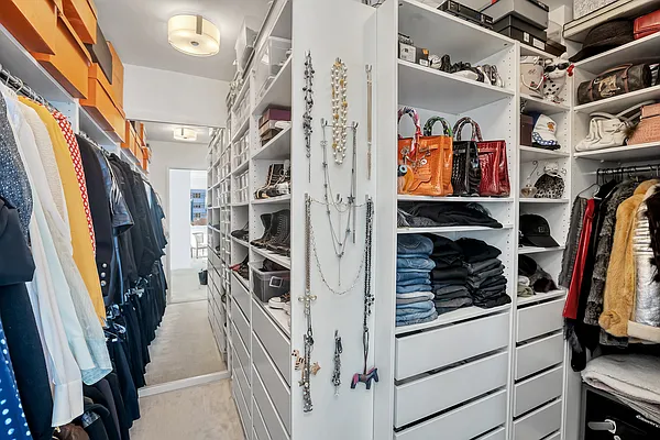 Sold by SERHANT. | media 11