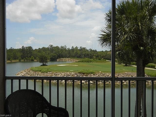 1st image of 7505 Stoneybrook Dr APT 736
