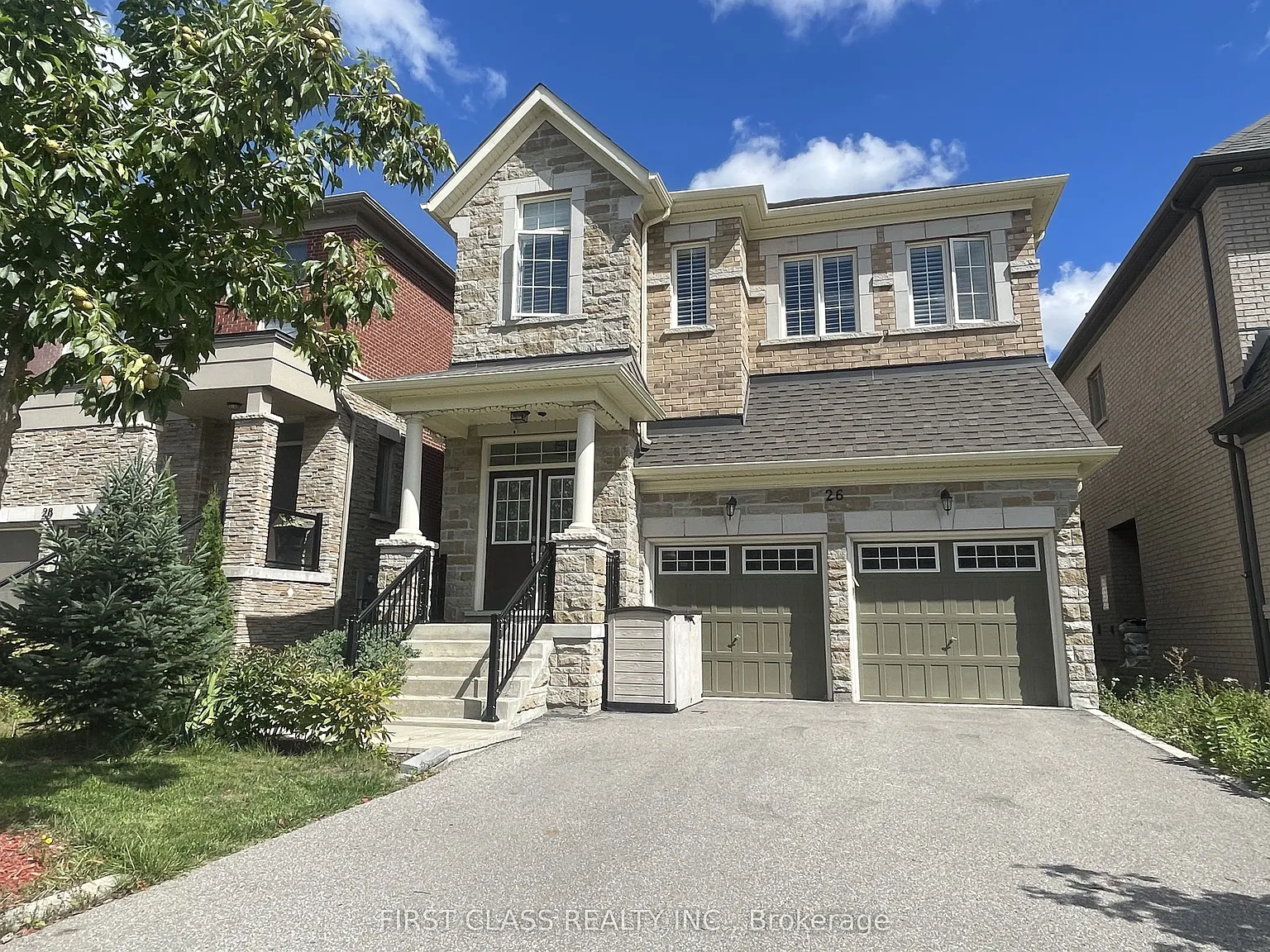 4 bed, $4,600 — Photo 1