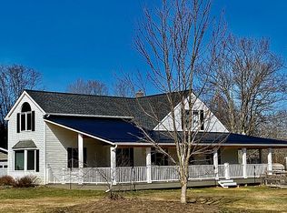 10109 Hillcrest Rd, Kirtland, OH 44094