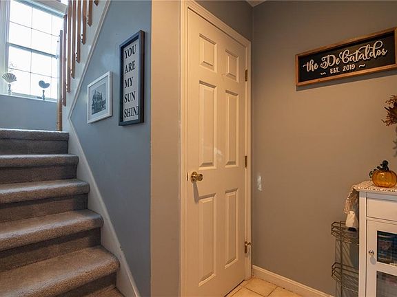 5th image of 119 Trellis Dr #119