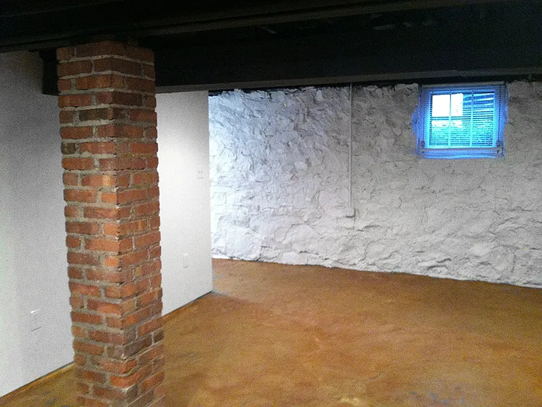 5033 Walnut St #B — Photo 4