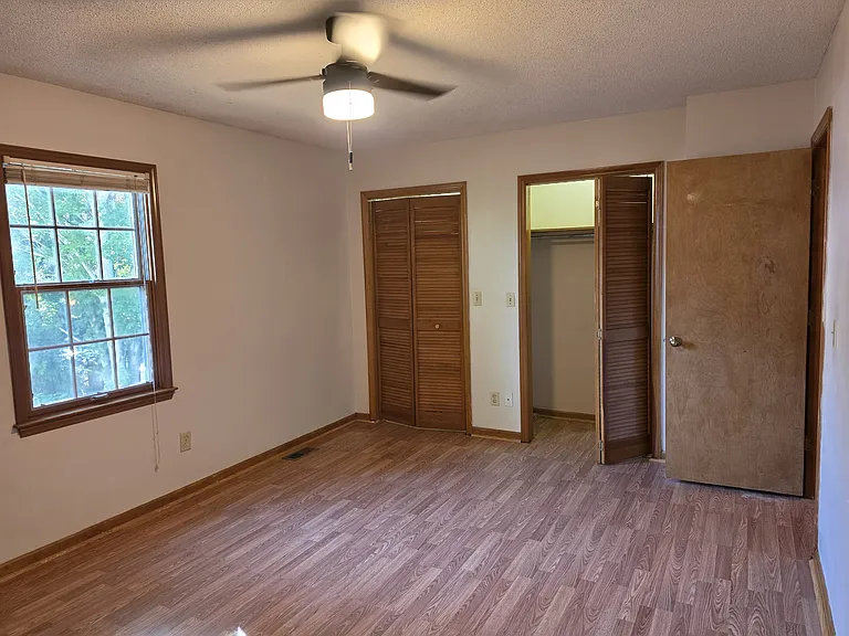 180 Glenwood Dr — Photo 19