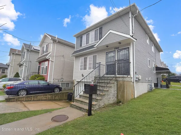 2766 Richmond Ter, Staten Island, NY 10303