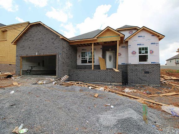 2nd image of 267 The Groves At Hearthstone