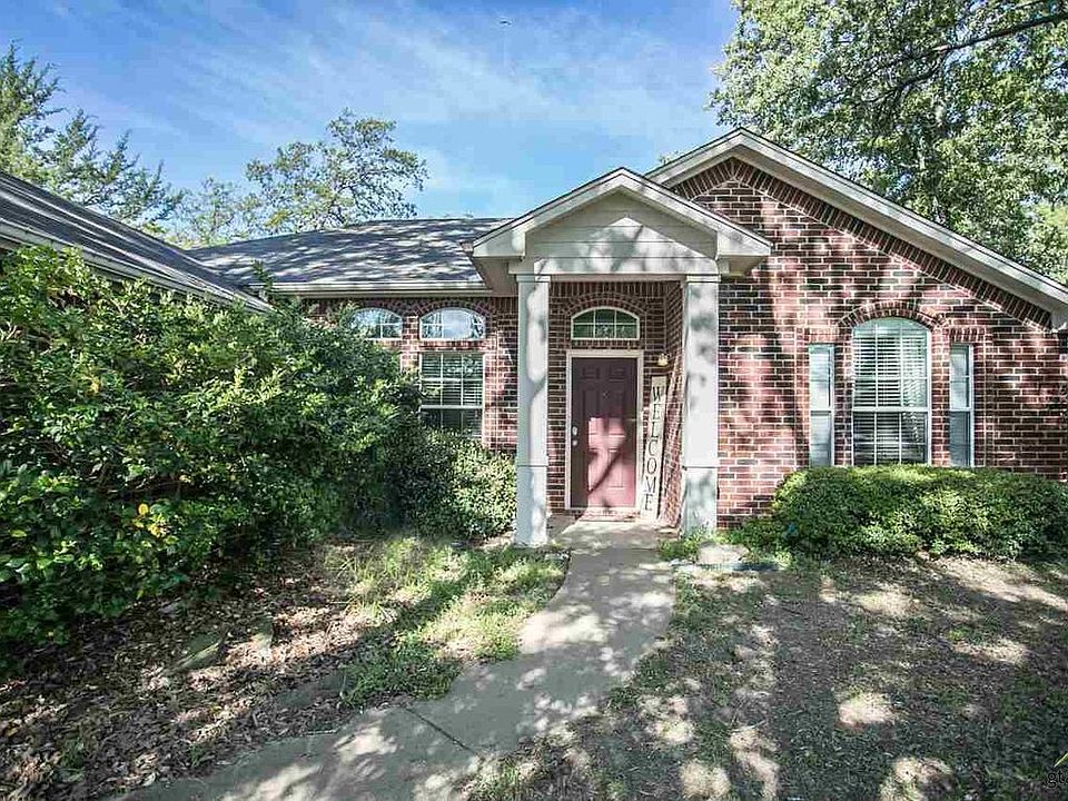 1st image of 410 Molly Ln