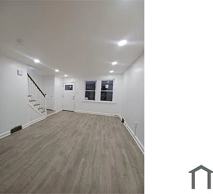 6026 Belden St — Photo 3