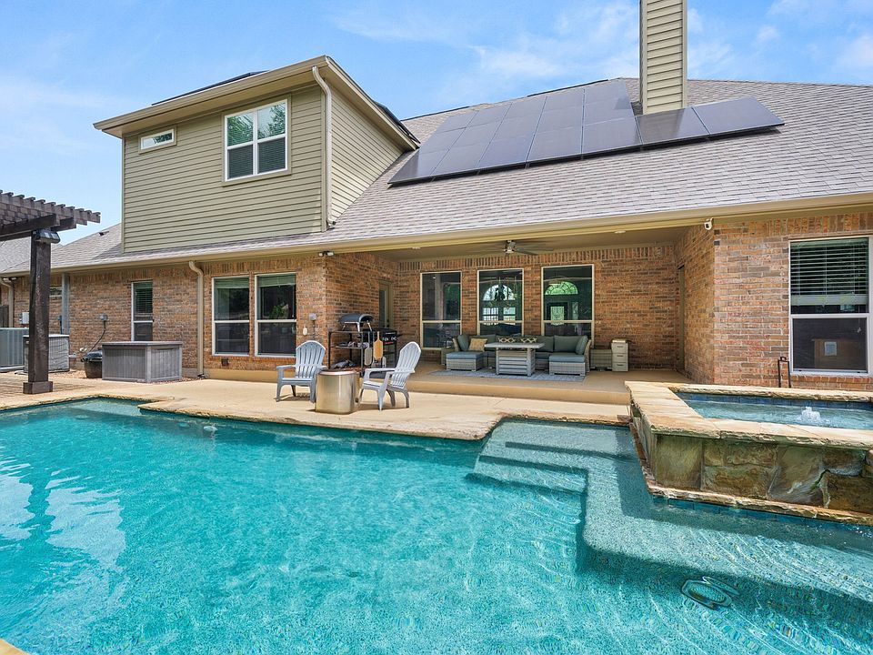 1st image of 239 Eagle Landing Dr
