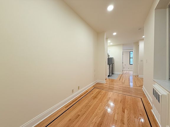 5th image of 245 E 77th St APT 5FW