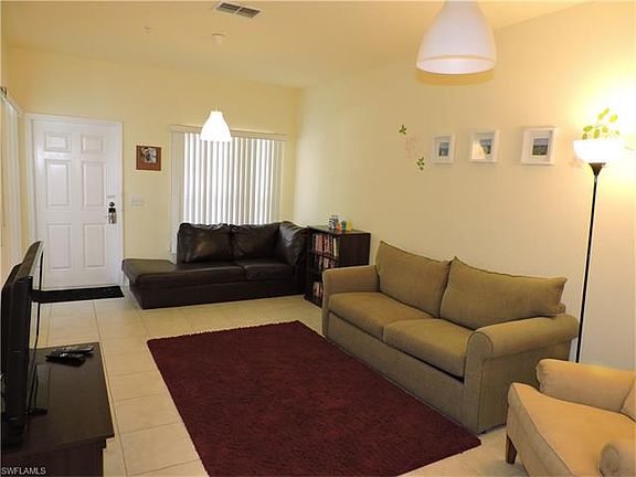 3rd image of 3280 Lindsey Ln #47