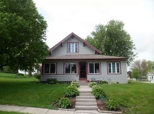 1103 Main St, Manning, IA 51455