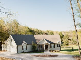 492 Wolfe St, Cohutta, GA 30710