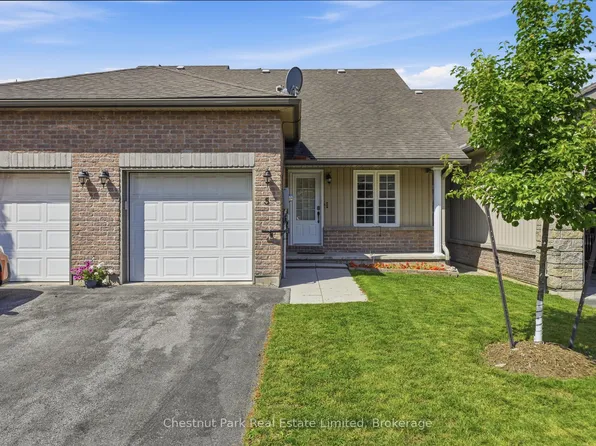 1 Rosemary Ct #5, Prince Edward County, ON K0K 2T0