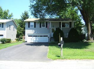 13 Market St, Scotia, NY 12302